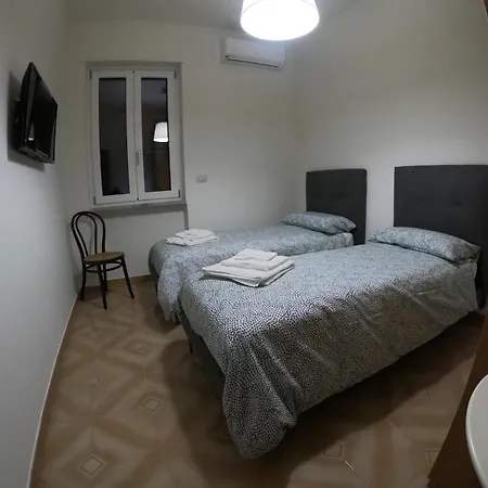 Quarto em Acomodações Particulares Casa Rossi *